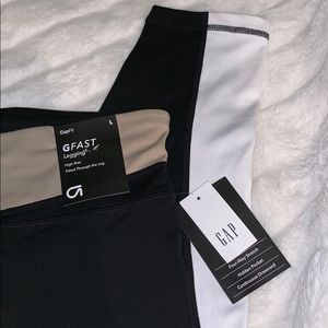 GAP Pants - GAP Colorblock leggings GAP Pants - GAP Colorblock leggings